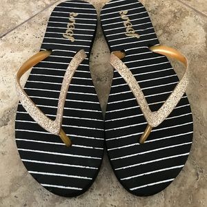 Reef sandals